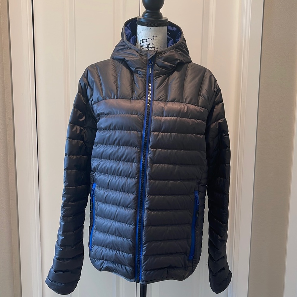 Super dry men’s jacket size medium